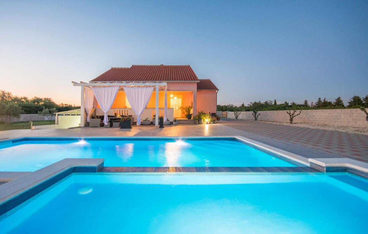 Villa Maris Zadarvillas Tinj Exterior photo
