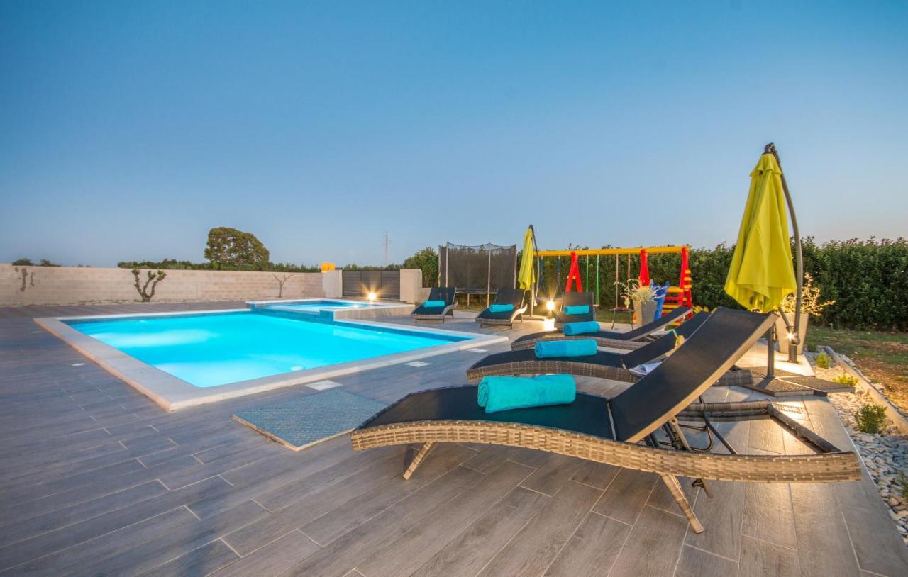 Villa Maris Zadarvillas Tinj Exterior photo